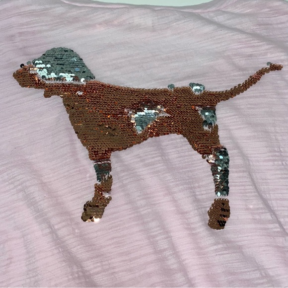 VS PINK Pink V-Neck Tee with Flippy Sequins Dog Logo - Picture 5 of 10
